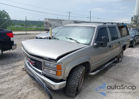 1999 GMC Suburban 2500 Sl из США, поврежденный, VIN 3GKGK26J4XG530681